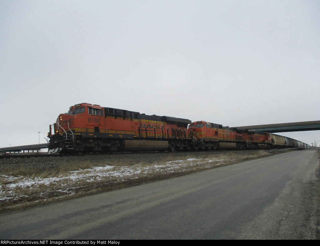 BNSF 8184